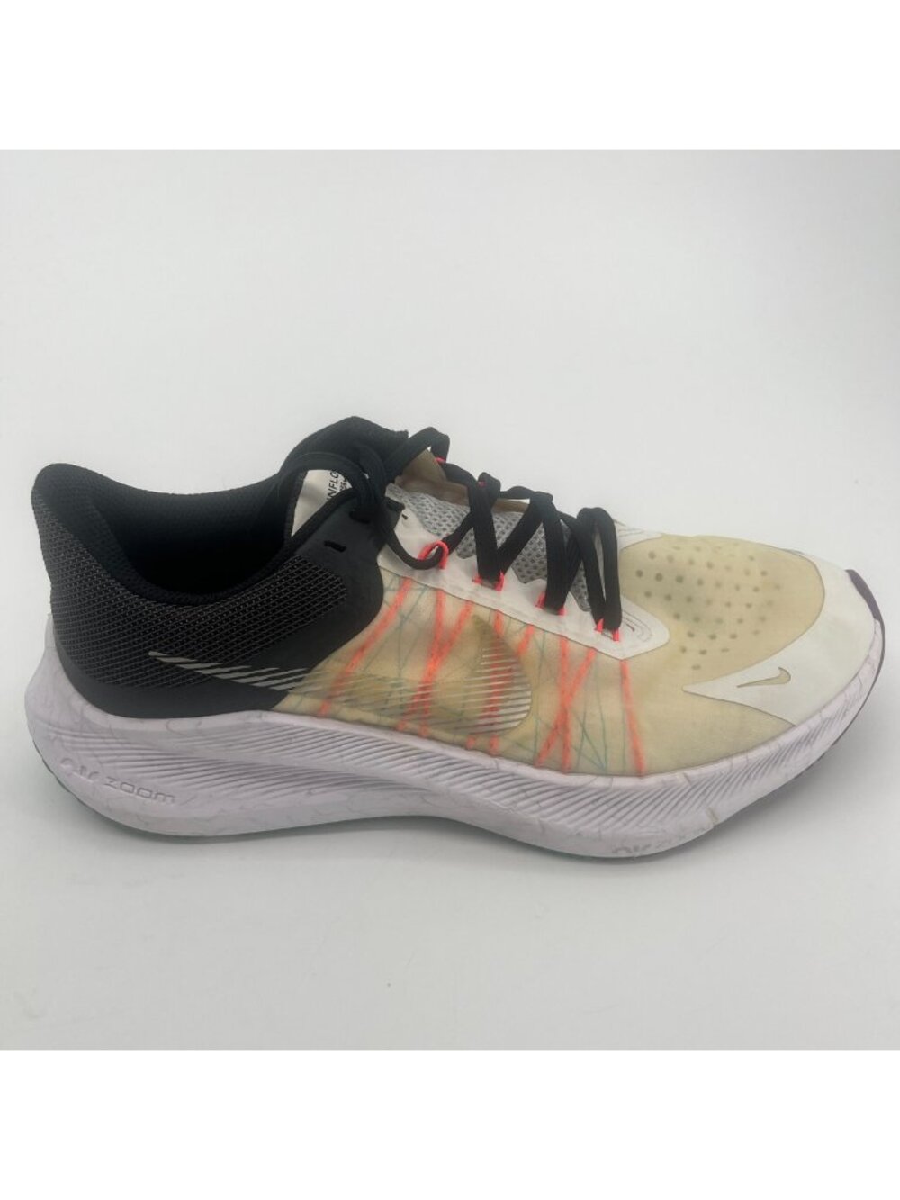 Nike Air Zoom Winflo 8 Womens Size 8 White Black Athletic Running Shoes Sneakers